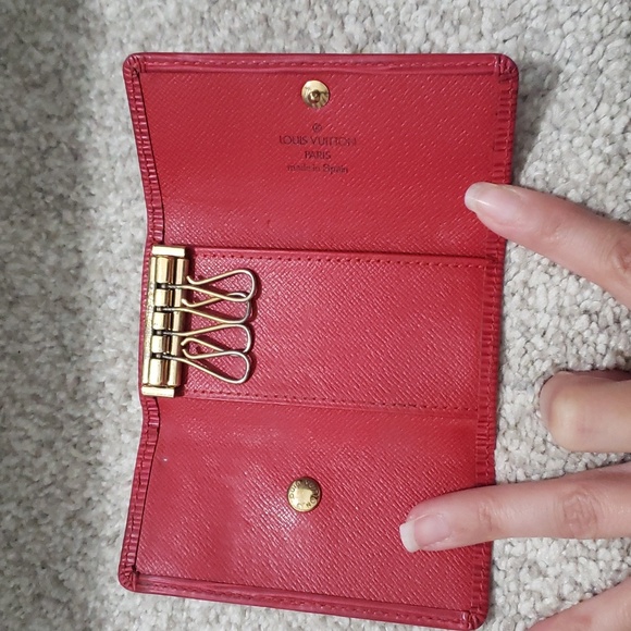 LOUIS VUITTON RED EPI KEYHOLDER AUTHENTIC - Picture 4 of 8